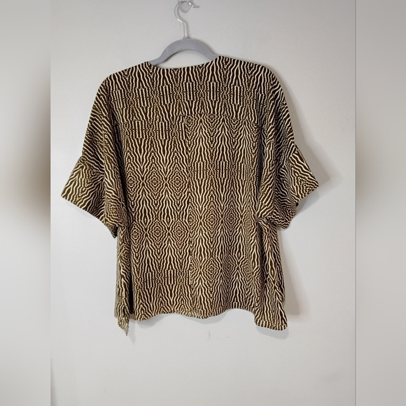 Worthington Brown and Cream Dolman Sleeve Blouse - Picture 6 of 6